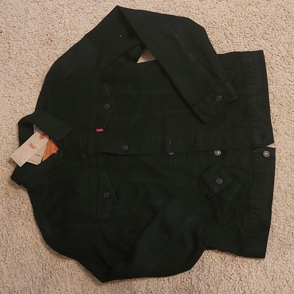 NWT Levi's Black Denim Jacket